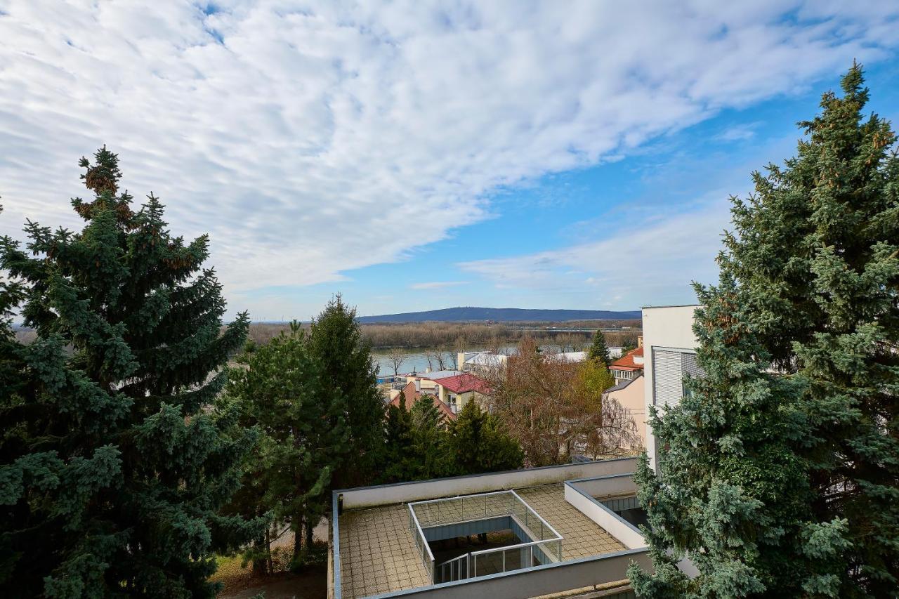Hotel SOREA REGIA Pressburg Exterior foto