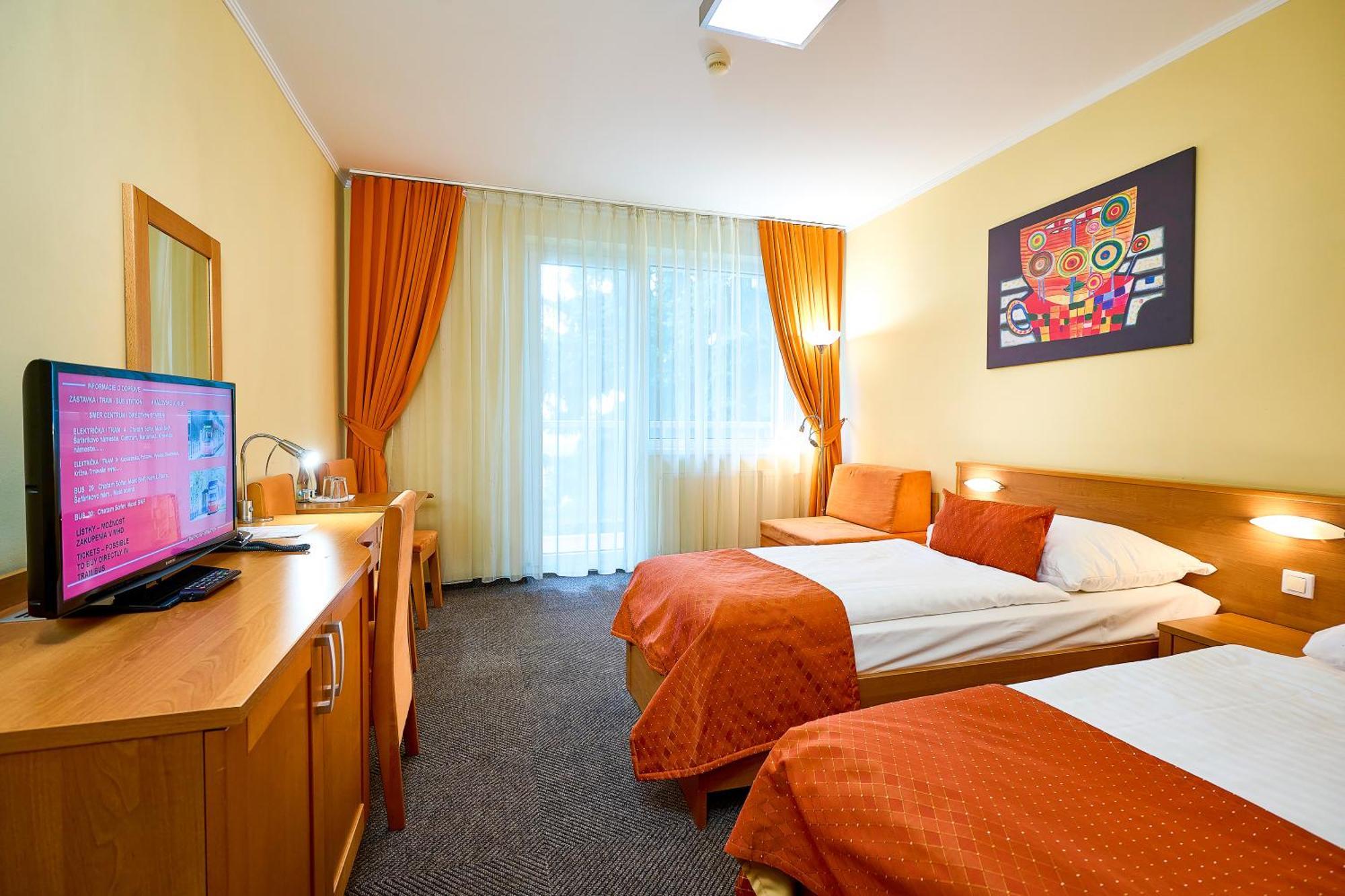 Hotel SOREA REGIA Pressburg Exterior foto